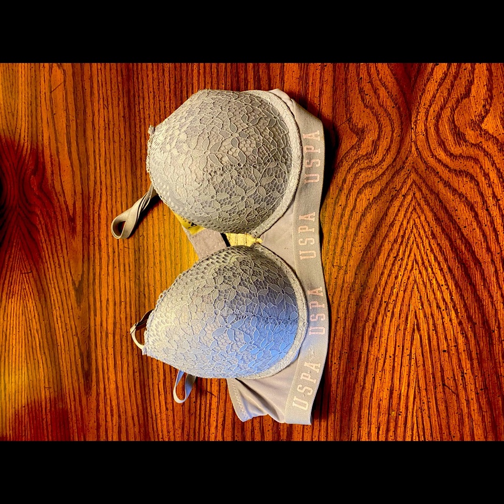 Light Blue US Polo Bra. Size:34C.
